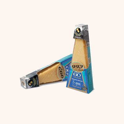 Ser Parmigiano Reggiano dojrzewający 60 miesięcy 250 g – Caseificio di Cavola 993 – Parmigiano Reggiano 60 mesi